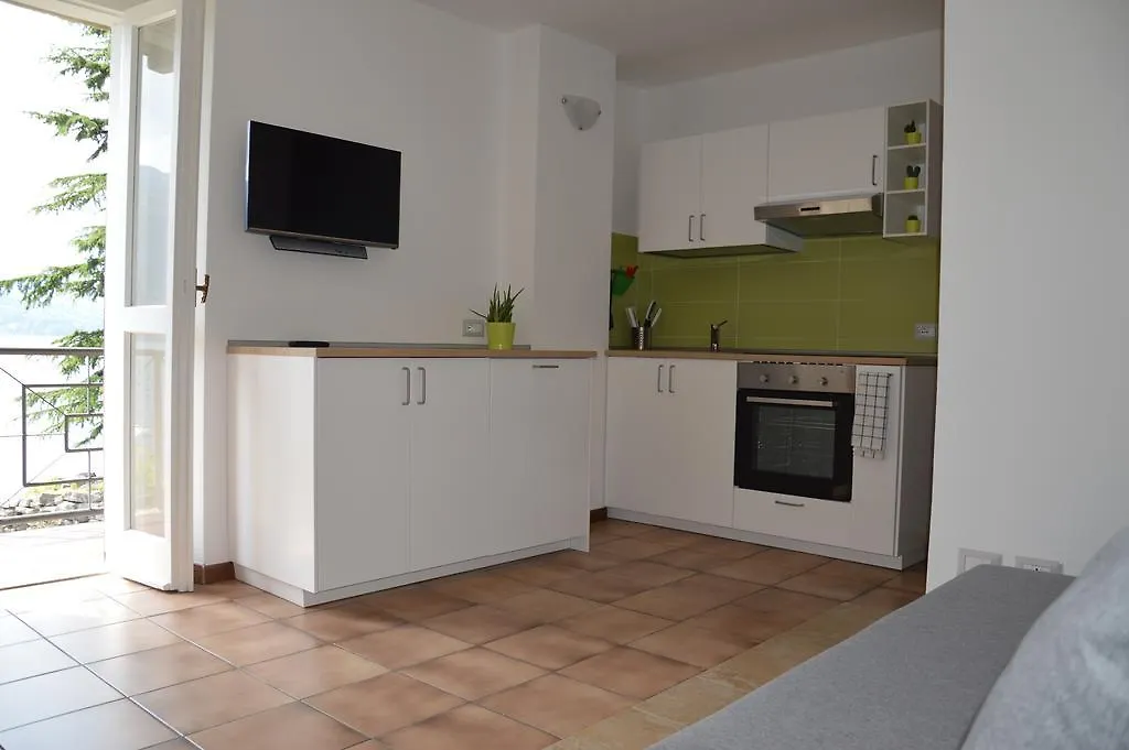 Lierna Beach Apartments 0*,  Italie